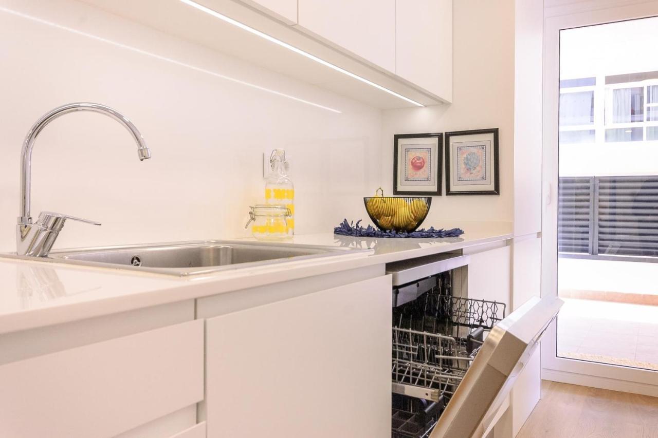 Lets Holidays Cozy Apartment With Terrace Тосса-де-Мар Экстерьер фото